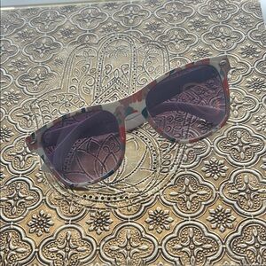 Stylish Flower Sunglasses